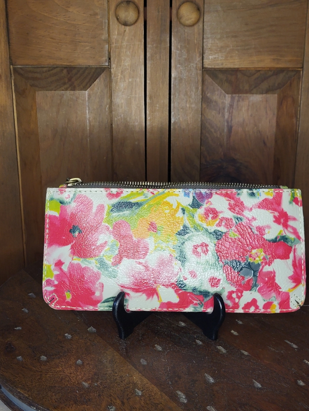 Patricia Nash floral zip clutch Wallet - Picture 7 of 16